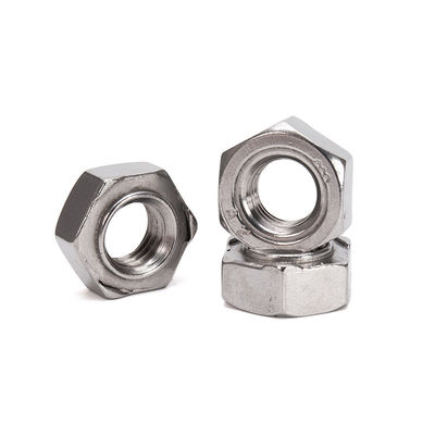 Einheitliche Oberfläche aus Kohlenstoffstahl Quadratgeschweißte Nuss DIN929 M6 M8 M10 für die Schwerindustrie