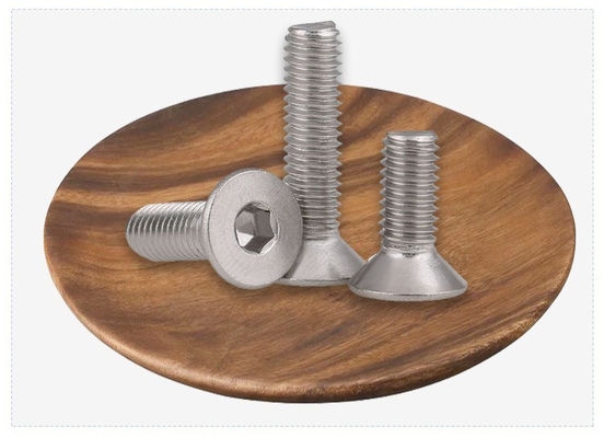 Schneidende Oberfläche DIN Standard A2 Edelstahl Schrauben M2 M2.5 M3 M4 M5 M6 M8 M10 M12