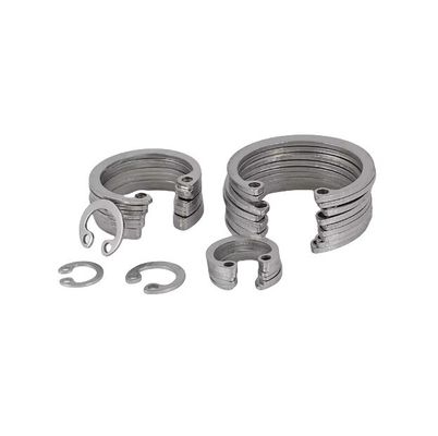 Einheitliche Oberfläche 65Mn Schwarz DIN472 Interne Aufbewahrungsringe für Bergbau-Ausrüstungskomponenten und -Zubehör Einzelhandel