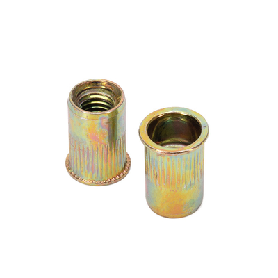 Hohe Festigkeit Flat Head Rivet Nut Herstellung kundenspezifische Zugnut Rivet 304 Edelstahl Gelb Zinkplattiert für Marine
