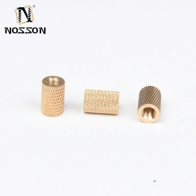 Schwarze Oxidveredelung Messing-Einsatzmutter M3 M4 M6 M8 M10 für das imperiale Messsystem in der CNC-Fertigung mit Gewinde