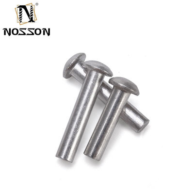 ISO-Standard Metrische Aluminium Messing Massivkern Rivet Festkern Flachkopf Rundkopf Massiv mild Stahl Kupfer Rivets mit hellen Oberfläche