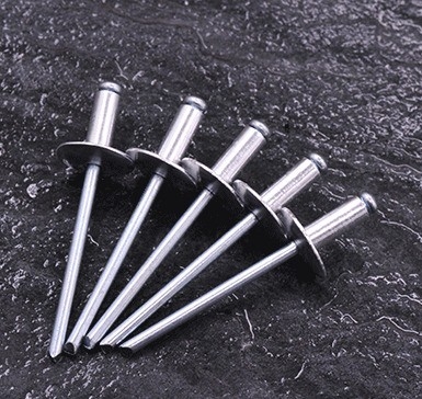 Zinkveredelung ANSI/ASME Standard Starke Befestigungskraft Stahlblind-Pop-Nivet für Metall m2.5 m3 m3.5 m4.2 m4.8 m5.5 m6.3