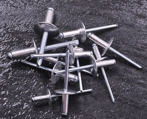 Zinkveredelung ANSI/ASME Standard Starke Befestigungskraft Stahlblind-Pop-Nivet für Metall m2.5 m3 m3.5 m4.2 m4.8 m5.5 m6.3