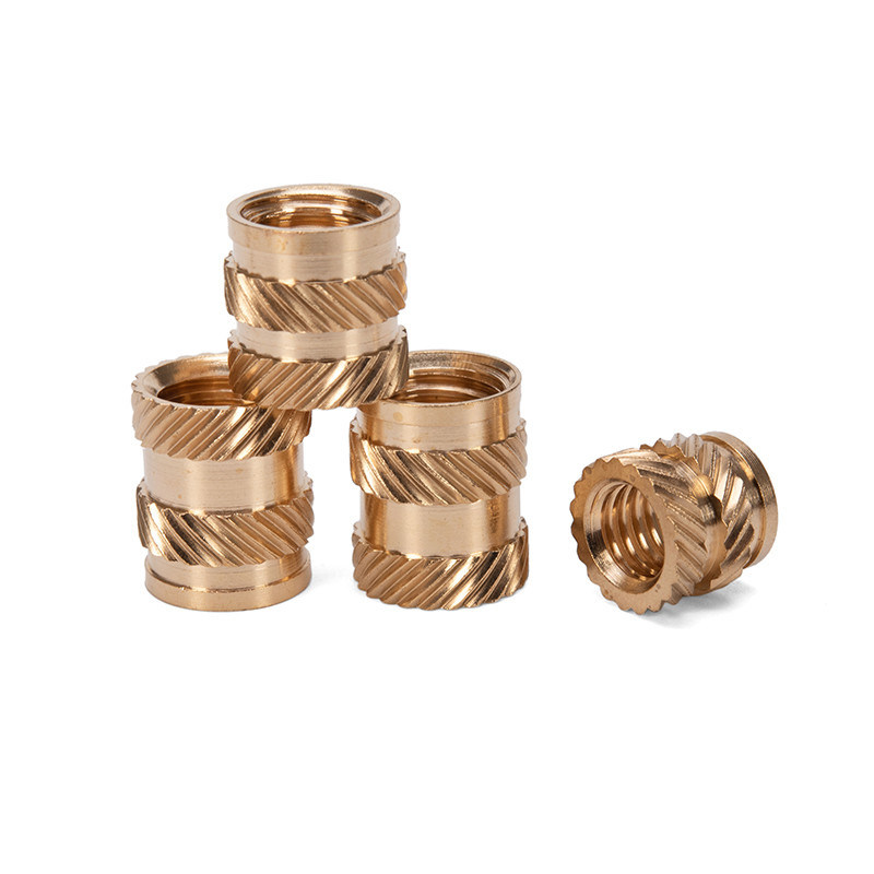 M2 M3 M6 M8 Knurled Brass Thread Zylindrische Kupferstange Vertikale Spritzgießung Formen Messing Einsatzmuttern für Stahl Messing